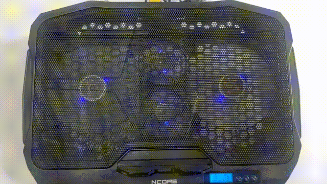 쿨링 거치대