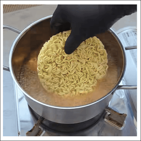 버섯라면 조리 과정