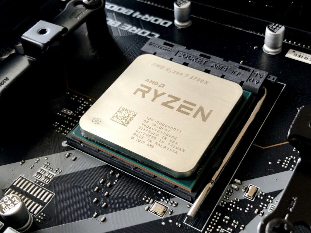 손가락만 한 게 성능은 10배 M.2 NVMe SSD 장착 및 속도 체감 후기 손가락만 한 게 성능은 10배 M.2 가이드