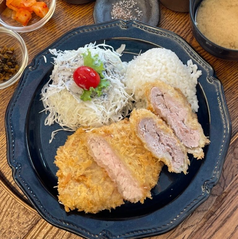 해운대 거북이 금고 돈까스 맛집 후기 제주도 돼지고기