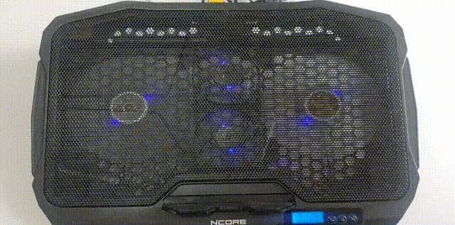 쿨링 거치대