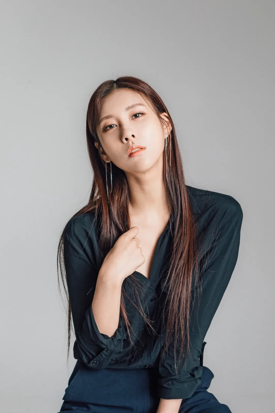 스테파니 플렉스뮤직 합류를 상징하는 인물 이미지