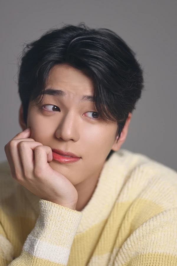 김민규의 새로운 출발을 상징하는 이미지