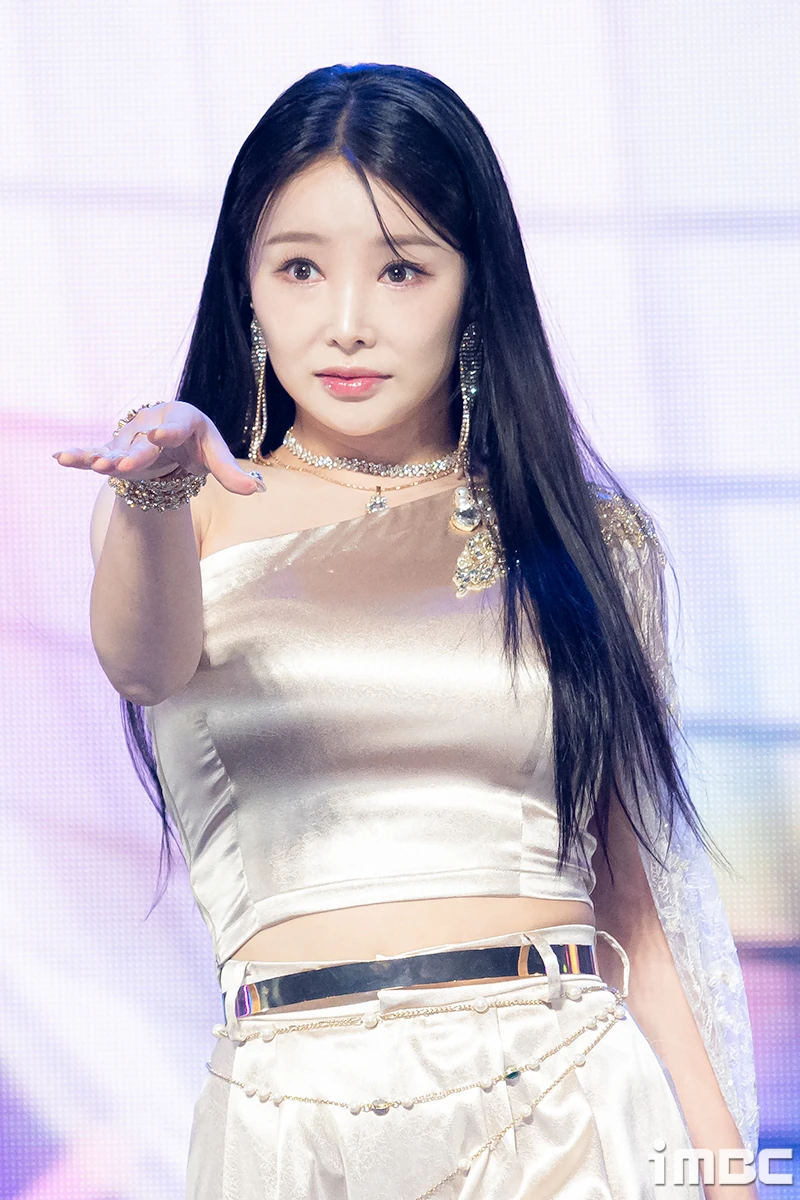 이예은의 새로운 트로트 활동 이미지