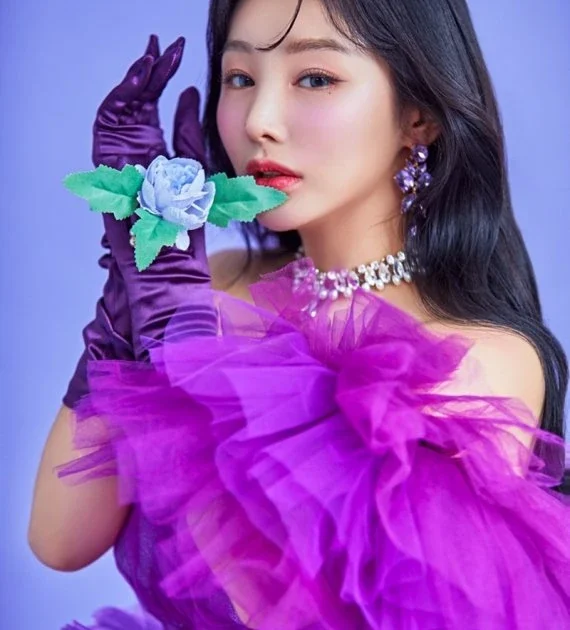 이예은, 본명의 목소리로 완성해 가는 트로트 무대