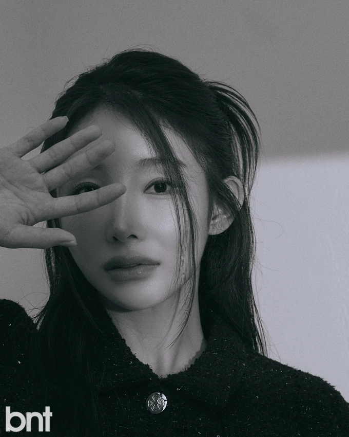 이예은 인터뷰 화보 이미지