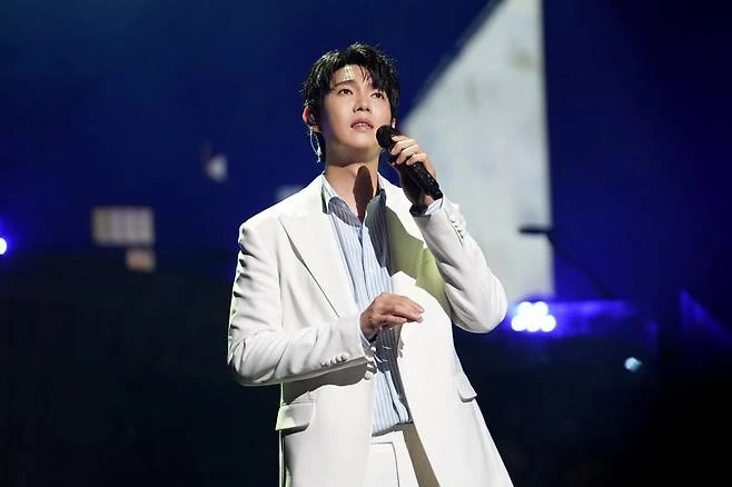 손태진 공연 관객 이미지